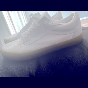 Size 13 mens all white double light gum bottom Vans like new